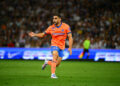 Neal Maupay avec le maillot de l'OM (Photo by Anthony Dibon/Icon Sport)