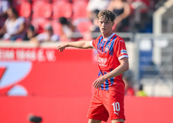 Fußball: Bundesliga, 1. FC Heidenheim - FC Augsburg, 2. Spieltag, Voith-Arena. Heidenheims Paul Wanner gestikuliert.   - Photo by Icon Sport