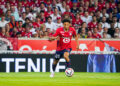 Tiago Santos avec le maillot de Lille (Photo by Daniel Derajinski/Icon Sport)