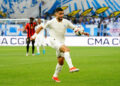 Neal Maupay avec le maillot de l'OM (Photo by Dave Winter/FEP/Icon Sport)