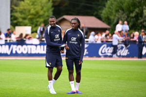 Thuram et Koné avec les Bleus à l'entraînement en septembre 2024.