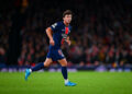 João Neves avec le maillot du PSG (Photo by Baptiste Fernandez/Icon Sport)