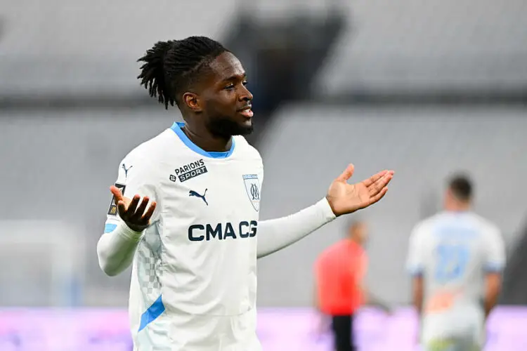 Jonathan Rowe avec le maillot de l'OM (Photo by Sylvain Thomas/FEP/Icon Sport)