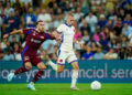 Mykhaylo Mudryk 10 Chelsea battles for the ball during the UEFA Conference League football match between Servette FC and FC Chelsea at Stade de Geneve in Geneva, Switzerland. Daniela Porcelli / SPP PUBLICATIONxNOTxINxBRAxMEX Copyright: xDanielaxPorcellix/xSPPx spp-en-DaPoSp-20240829-_DP11247   - Photo by Icon Sport