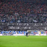 Fans de l'OM adressant au ministre lors de Marseille / Paris.