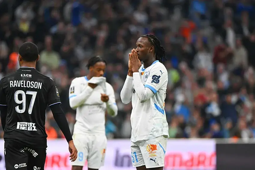 Ismaël Koné avec l'OM contre Auxerre