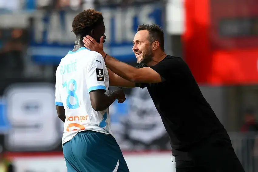 Bamo Meïté avec l'OM avec Roberto De Zerbi contre Brest