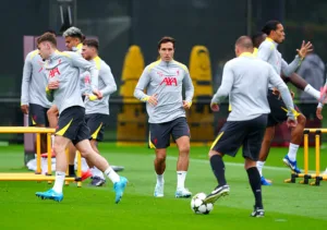 Federico Chiesa avec Liverpool