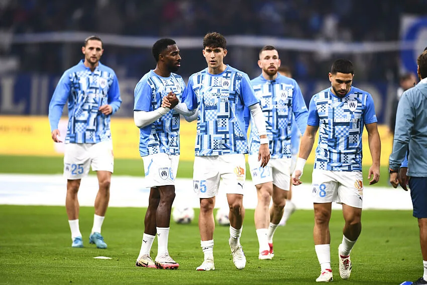 Leonardo Balerdi et les Marseillais à l'entraînement avant OM / ASM - Photo by Icon Sport