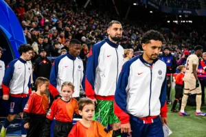 Nuno Mendes, Gianluigi Donnarumma, Marquinhos avec le PSG