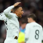 Kylian Mbappé avec le Real Madrid contre le FC Séville