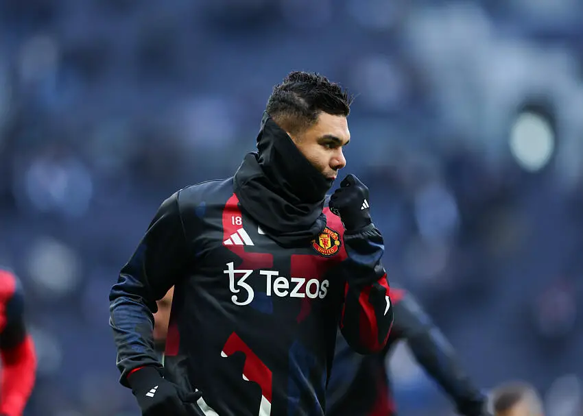 Manchester United : vers un départ de Casemiro ? thumbnail