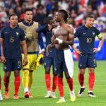 Wesley Fofana (à gauche) avec la France