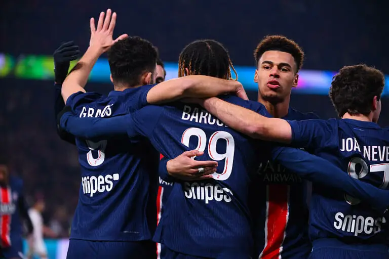 Désiré Doué avec le PSG face au LOSC