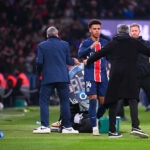 Luis Enrique et Désiré Doué avec le PSG