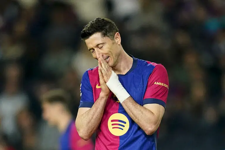 Robert Lewandowski avec le f FC Barcelone