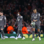 Mbappé et les joueurs du Real Madrid face à Arsenal